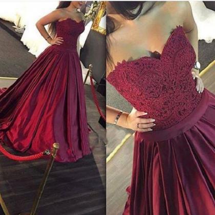 Strapless Sweetheart Neck Ball Gown Prom..