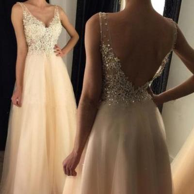 V-neck Prom Dress,Long Prom Dress,Lace Appliqued Tulle Formal Dress,Senior Prom Pageant Gown,1944