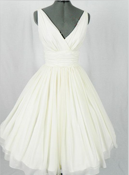 A-line Princess Deep V-neck Sleeveless Cute Homecoming Dresses Summer Bridesmaid Dresses Asd2496