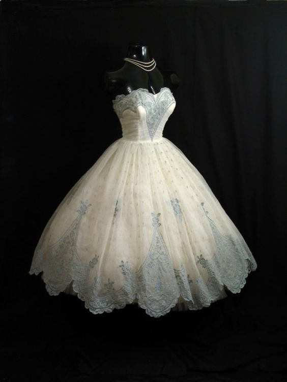 A-line Princess Sweetheart Knee-length Homecoming Dresses Asd2517