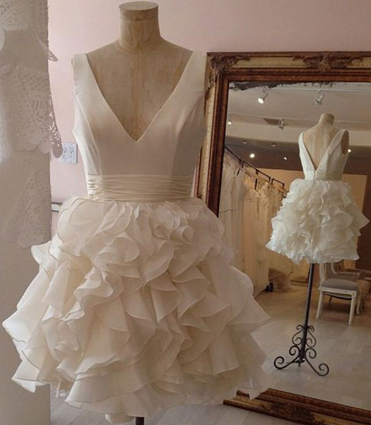 Princess V-neck Little White Dress,simple Homecoming Dresses,organza Ruffles Skirt Short Wedding Dresses,1829